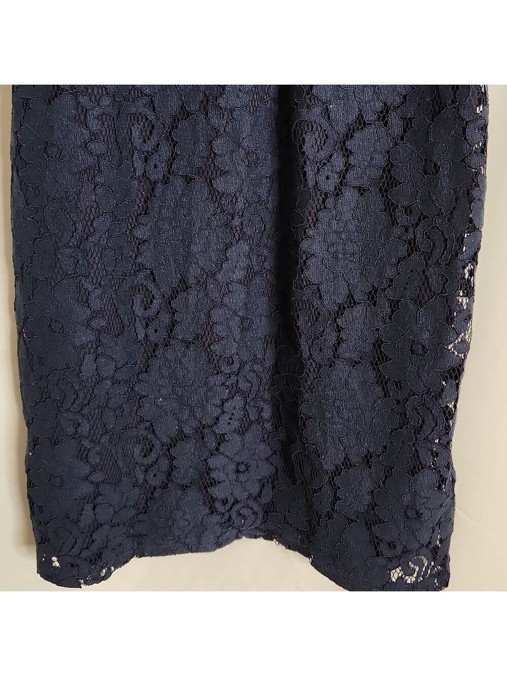 ASTR navy lace plunge criss-cross party cocktail dress  Sz: S - Picture 6 of 12